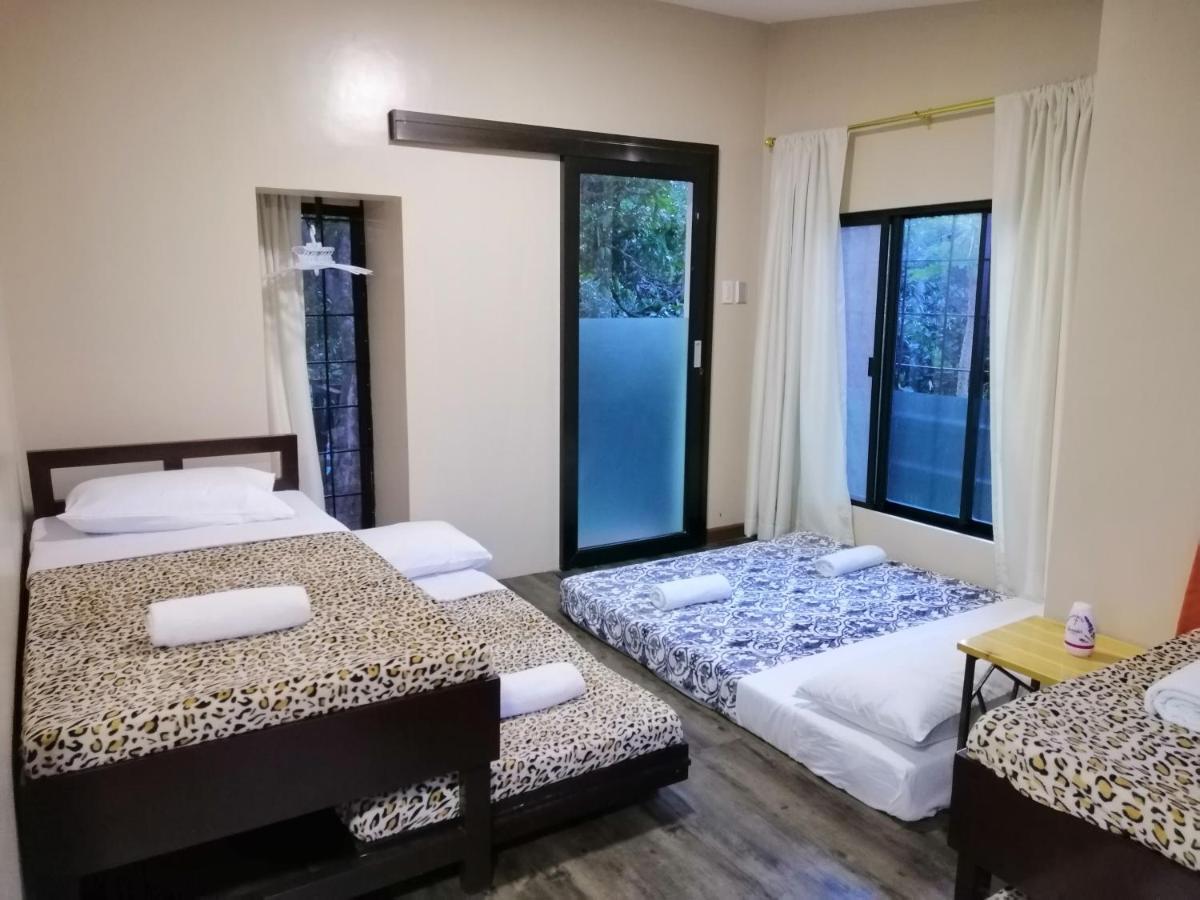 טגאיטאי Blue Residence Tagaytay מראה חיצוני תמונה