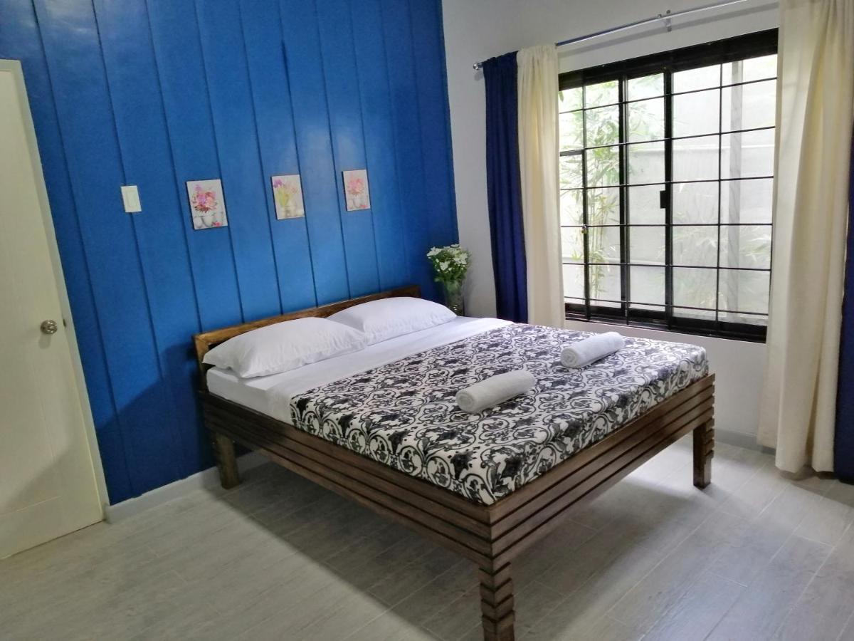 טגאיטאי Blue Residence Tagaytay מראה חיצוני תמונה