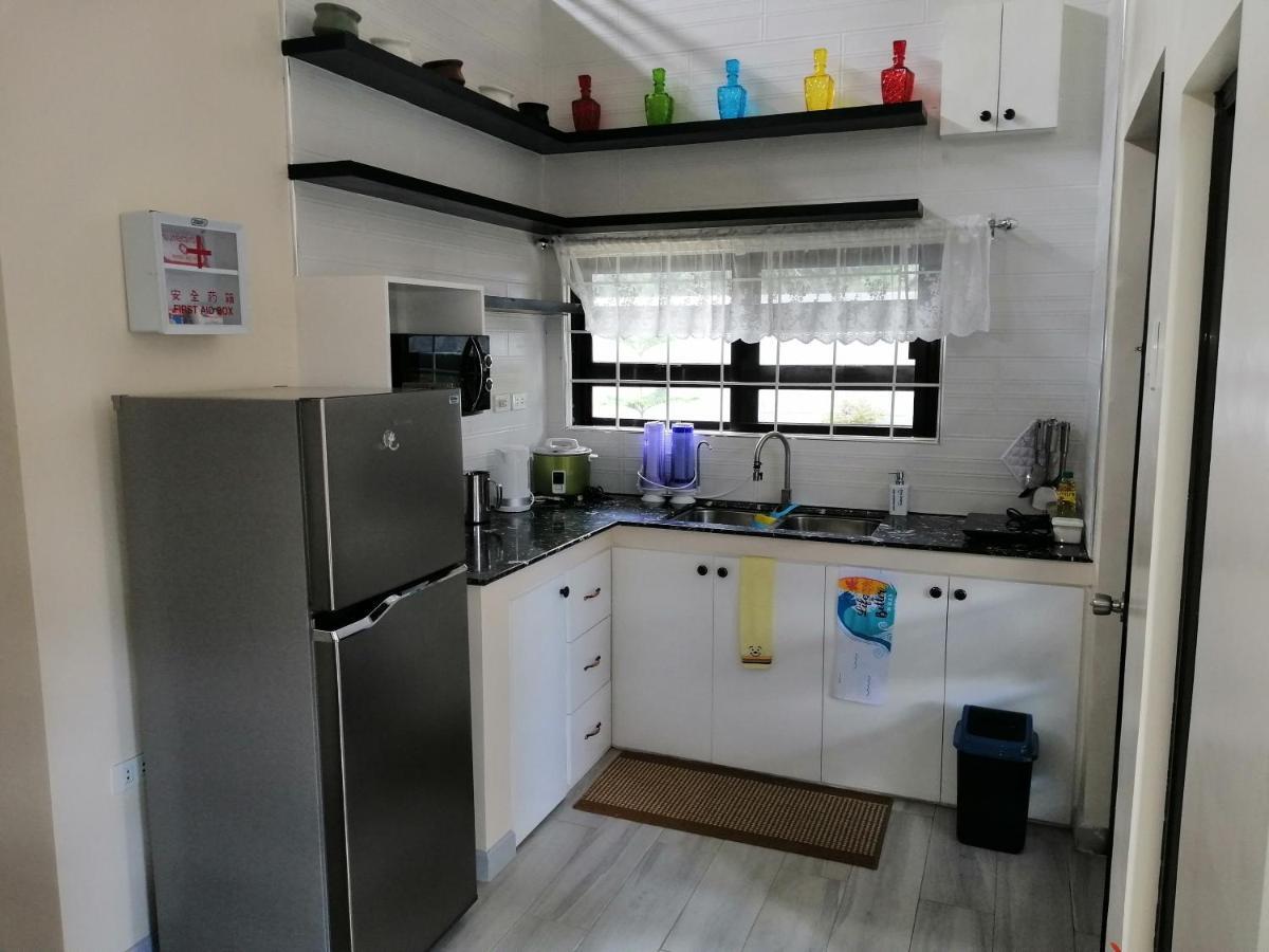 טגאיטאי Blue Residence Tagaytay מראה חיצוני תמונה