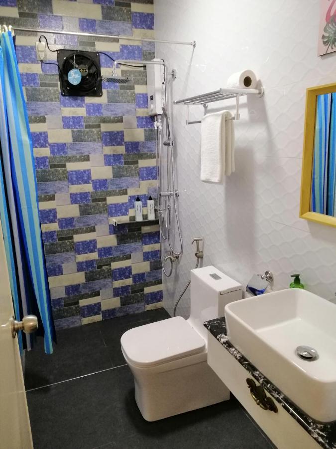 טגאיטאי Blue Residence Tagaytay מראה חיצוני תמונה