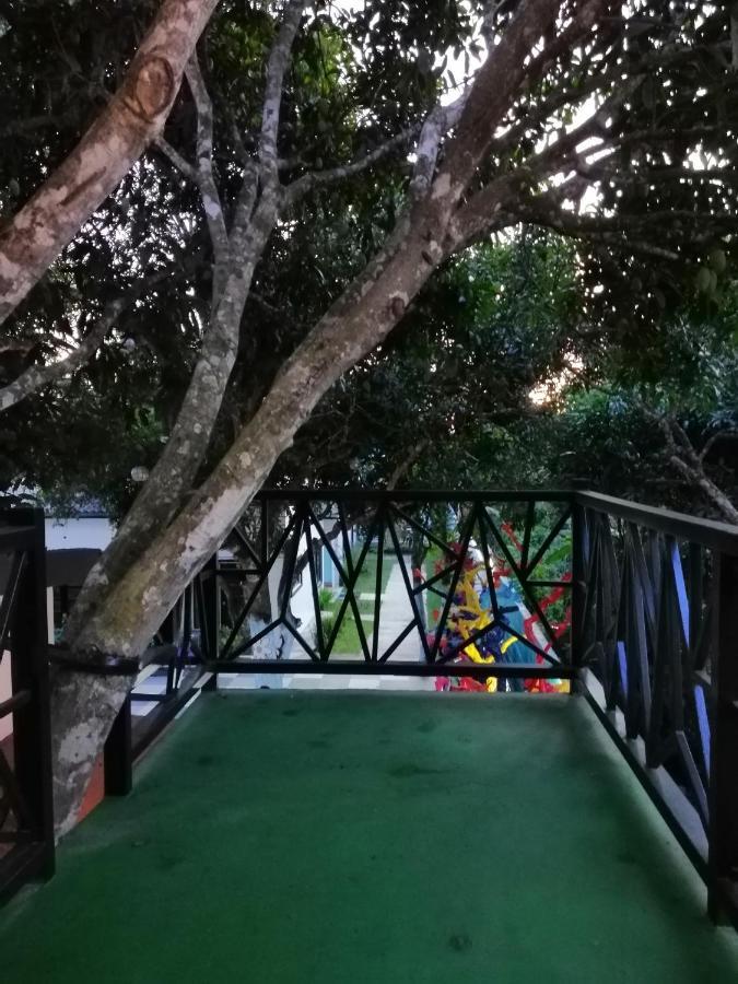 טגאיטאי Blue Residence Tagaytay מראה חיצוני תמונה