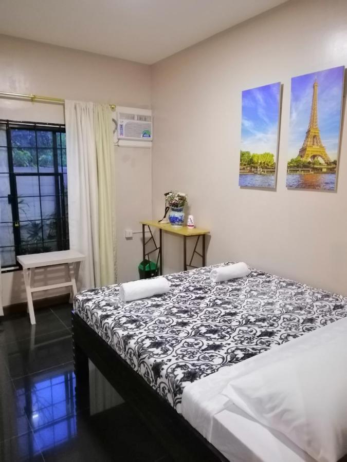 טגאיטאי Blue Residence Tagaytay מראה חיצוני תמונה