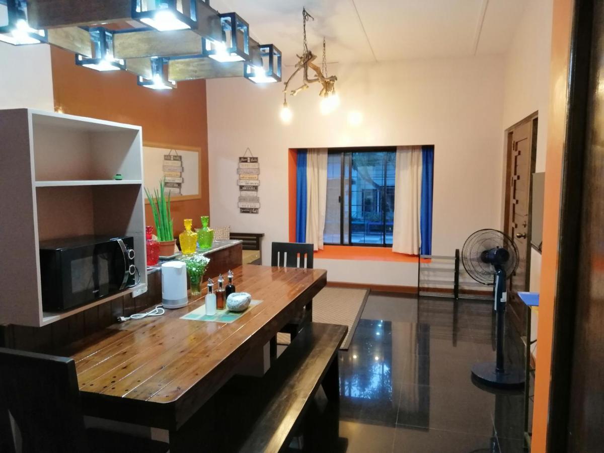 טגאיטאי Blue Residence Tagaytay מראה חיצוני תמונה